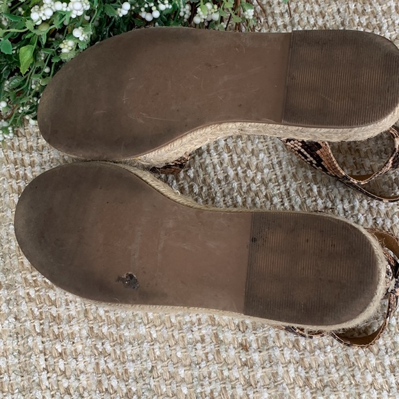 Steve Madden Women’s Gabi Faux Snakeskin Sandals Size 7 - Picture 6 of 9